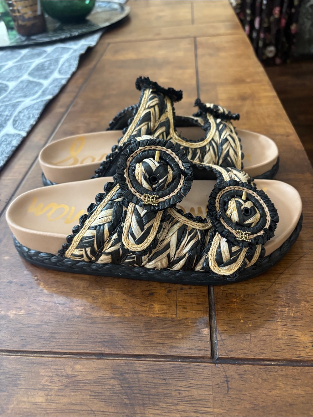 New Sam Edelman Black and Natural Woven Double-Buckle Slide Sandals - Picture 4 of 7